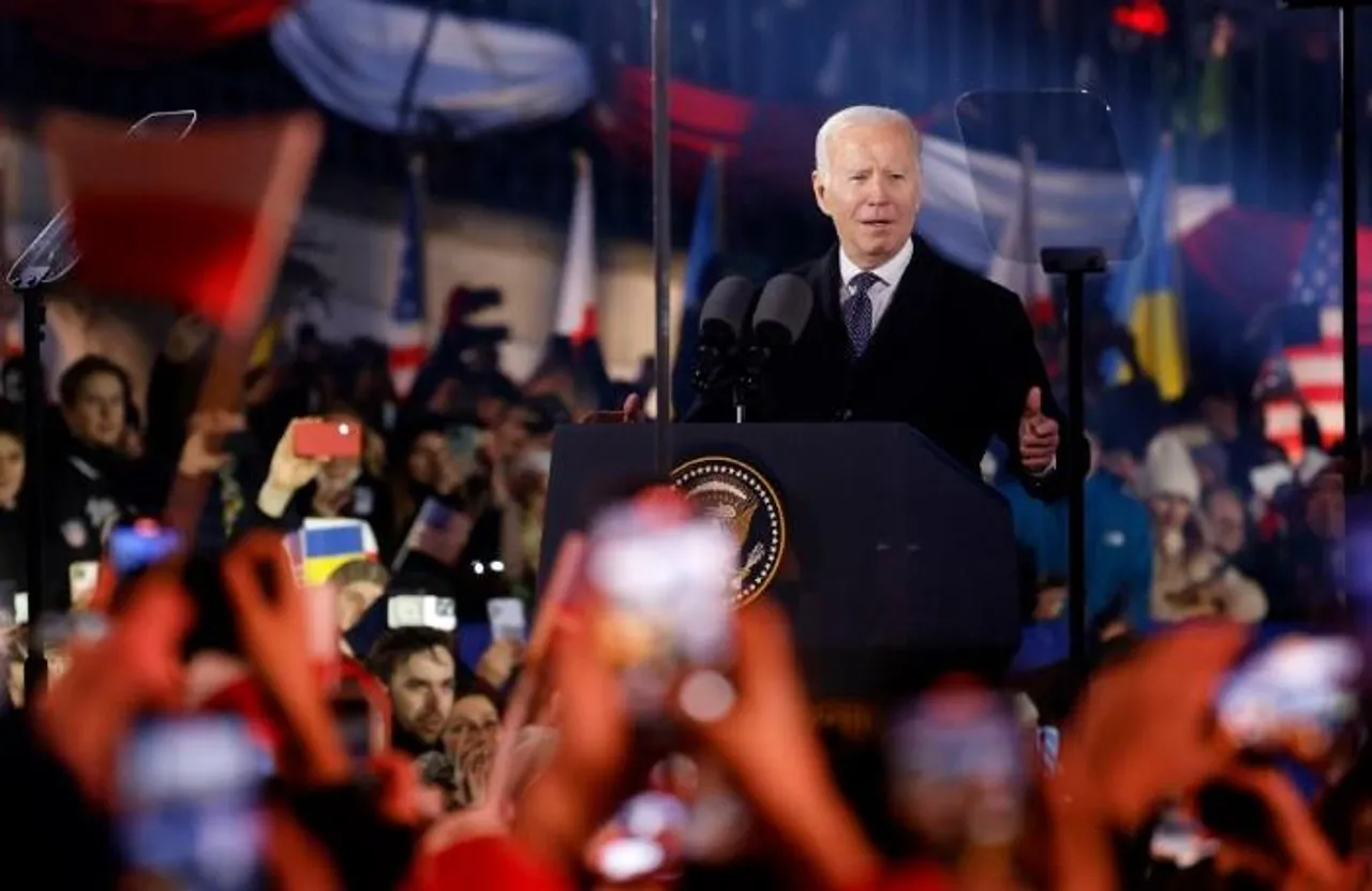 পশ্চিমারা রাশিয়াকে নিয়ন্ত্রণ করতে চায় নাঃ বাইডেন