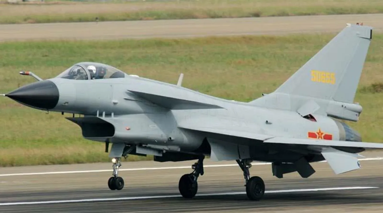 ভারতকে ঠেকাতে ২৫টি চিনা যুদ্ধবিমান কিনল পাকিস্তান