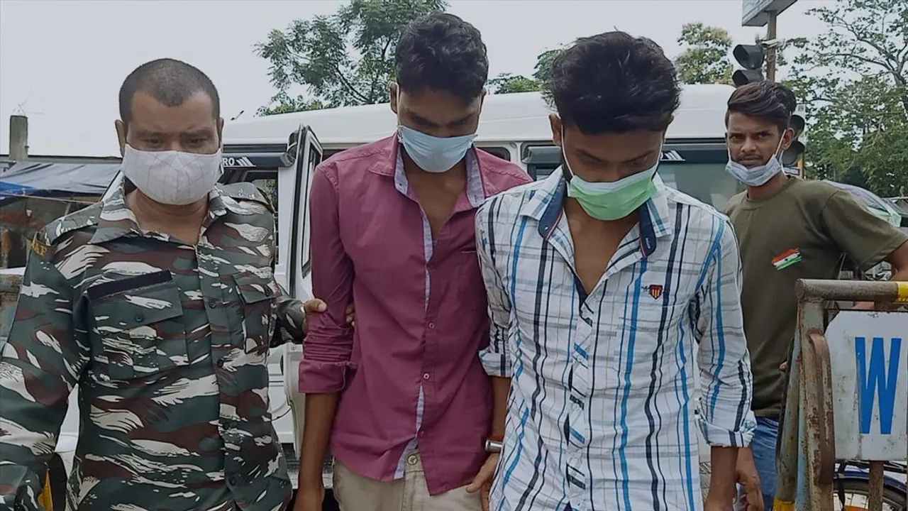 উদ্ধার বন্যপ্রাণীর দেহাংশ, গ্রেফতার ২