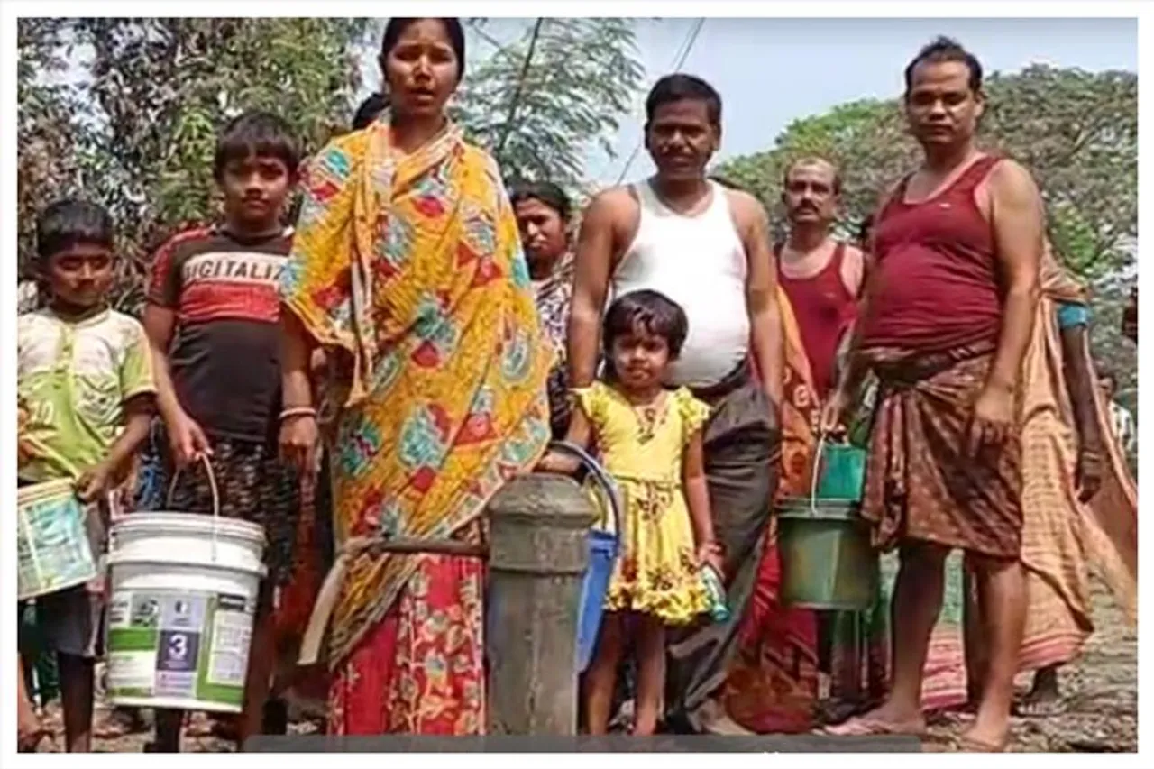 প্রায় ৩ মাস জল যন্ত্রণায় অতিষ্ঠ তিনশোর বেশি মানুষ