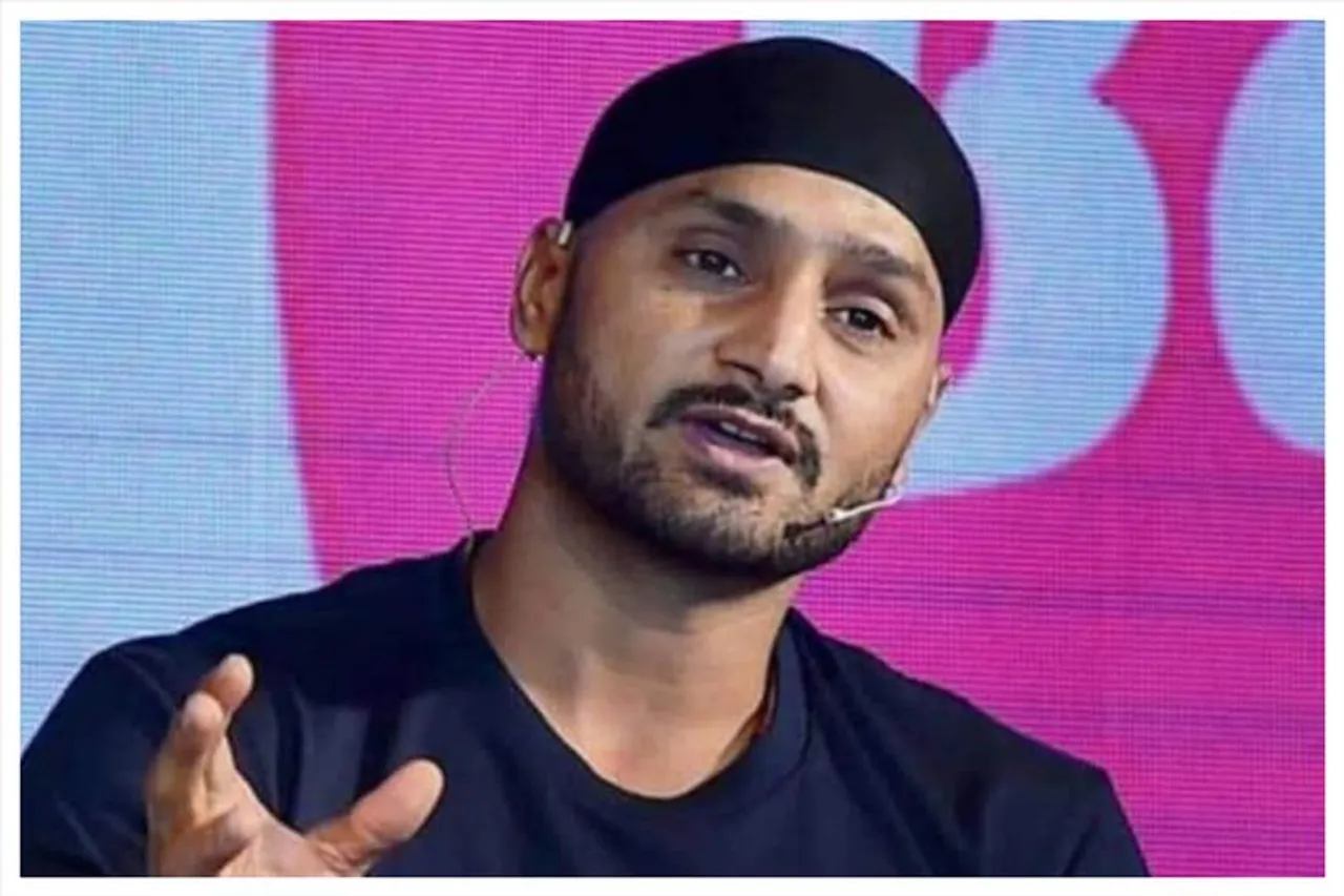 পাঞ্জাব ক্রিকেট অ্যাসোসিয়েশনে বেআইনি কার্যকলাপের অভিযোগ করেছেন হরভজন সিং