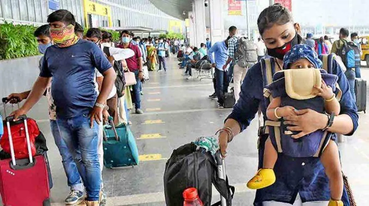 বাংলাদেশিদের প্রবেশে জারি নতুন বিধিনিষেধ
