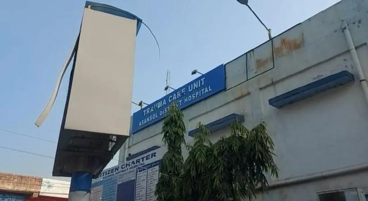 ট্রাকের ভেতর থেকে উদ্ধার ট্রাক চালকের মৃতদেহ!