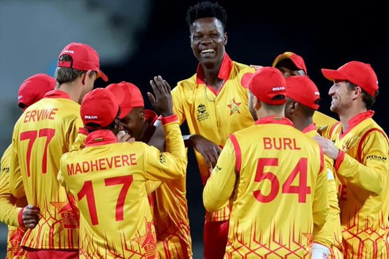 বিশ্বকাপের শুরুতে জিম্বাবোয়ের দুরন্ত পারফরম্যান্স