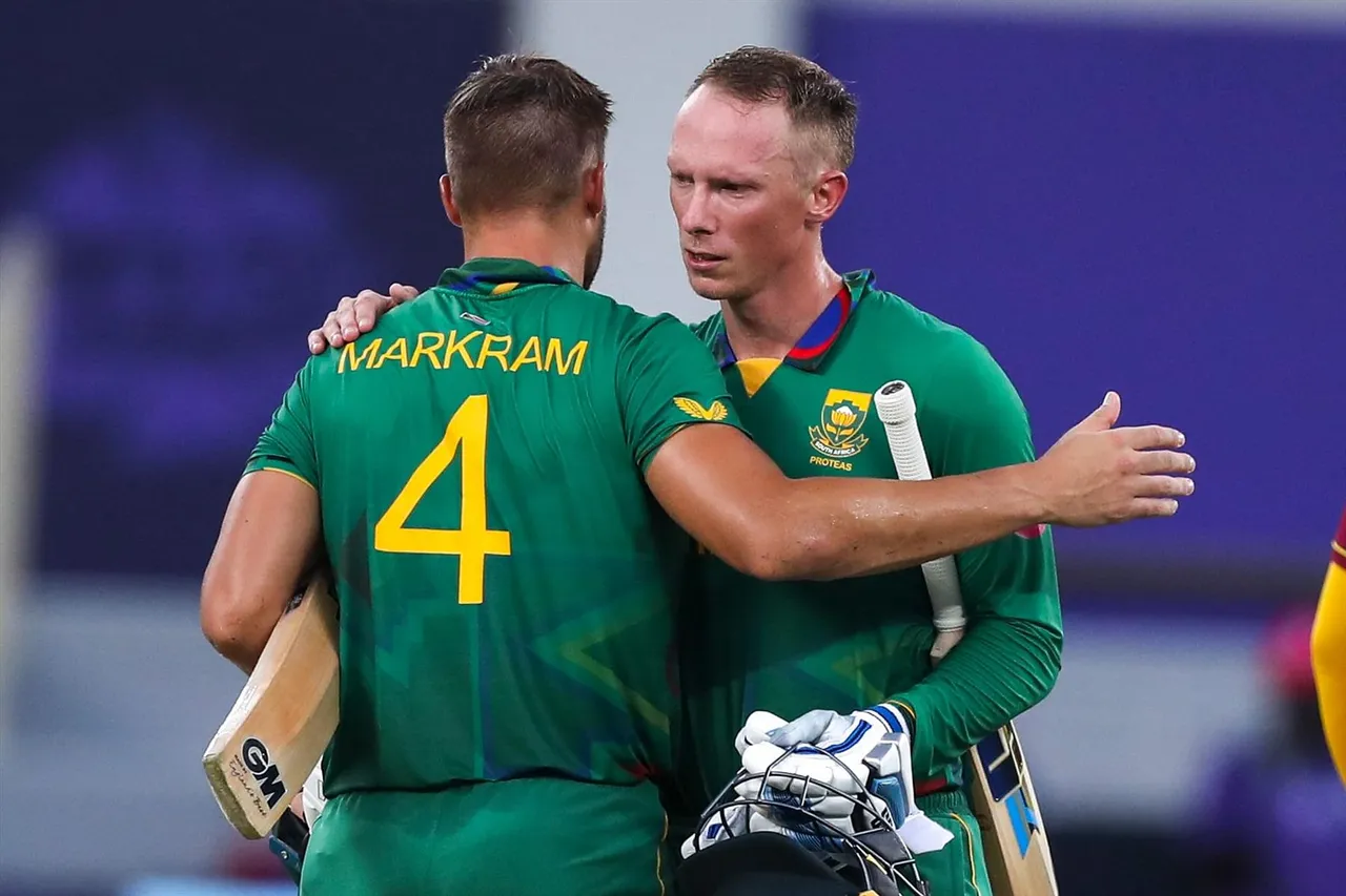 ইংল্যান্ডকে ১৯০ রানের বড় টার্গেট দিল দক্ষিণ আফ্রিকা