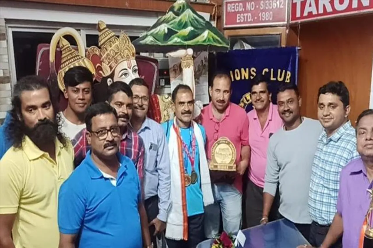 ১১ হাজার ১৫৫ ফুট উঁচু লাদাখে দৌড়ে প্রথম পশ্চিম মেদিনীপুরের শ্যামাপদ