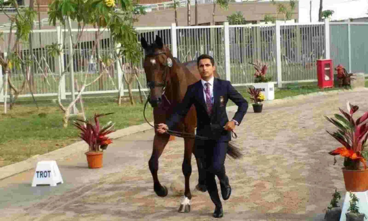 প্রথম দিন সপ্তম স্থানে থেকে শেষ করলেন ভারতীয় অশ্বারোহী ফৌয়াদ মির্জা