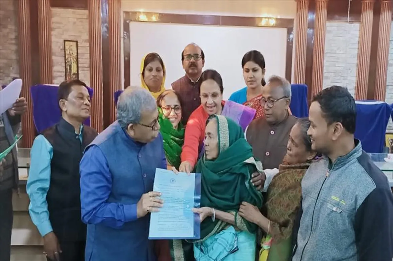 ৪৭ জন ভূমিহীন মানুষদের হাতে তুলে দেওয়া হল পাট্টা