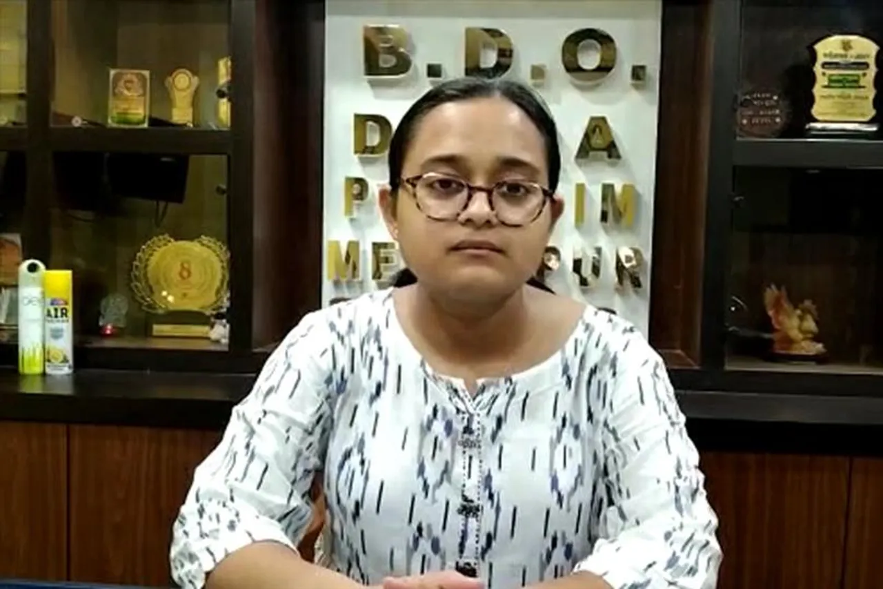 পানীয় জলের সঙ্কটে ভুগছে ডেবরার ৭ টি পরিবার, শুনুন ডেবরার বিডিওয়ের বক্তব্য