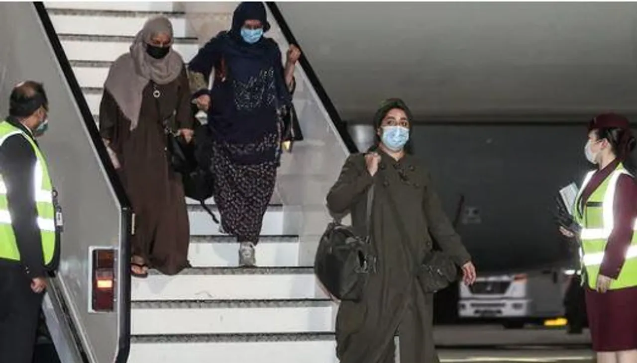 আরও বহু দেশের নাগরিকদের নিয়ে কাবুল থেকে উড়ল বিমান