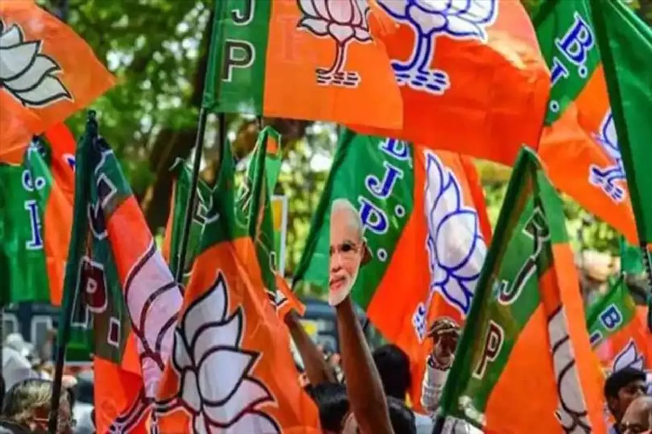 পুরভোটের আগে বিস্ফোরক বিজেপি নেতা