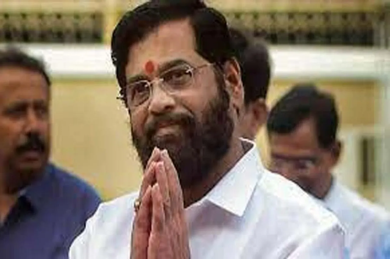 ভোট দিলেন মহারাষ্ট্রের মুখ্যমন্ত্রী একনাথ শিন্ডে