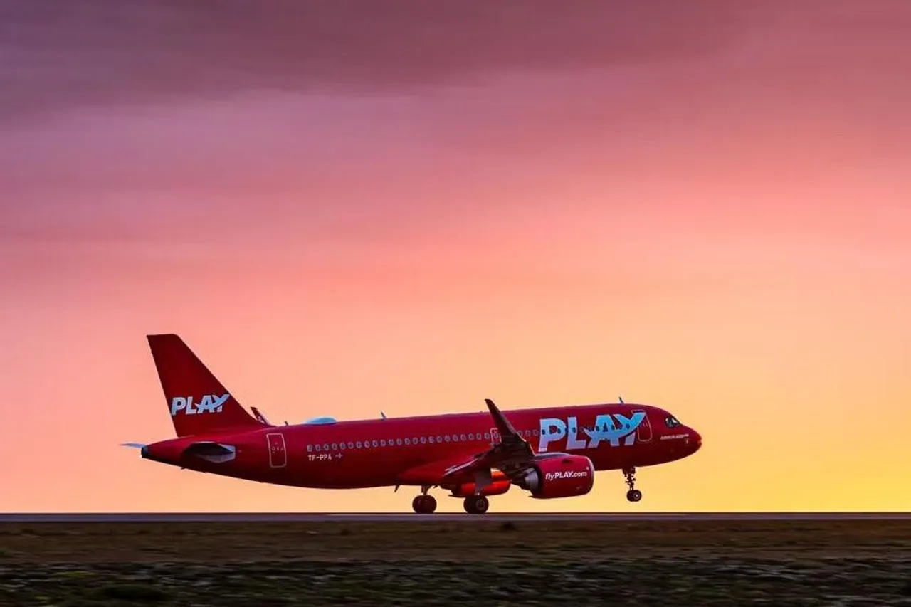 আগ্নেয়গিরি দেখার জন্য বিনামূল্যে বিমানের টিকিট