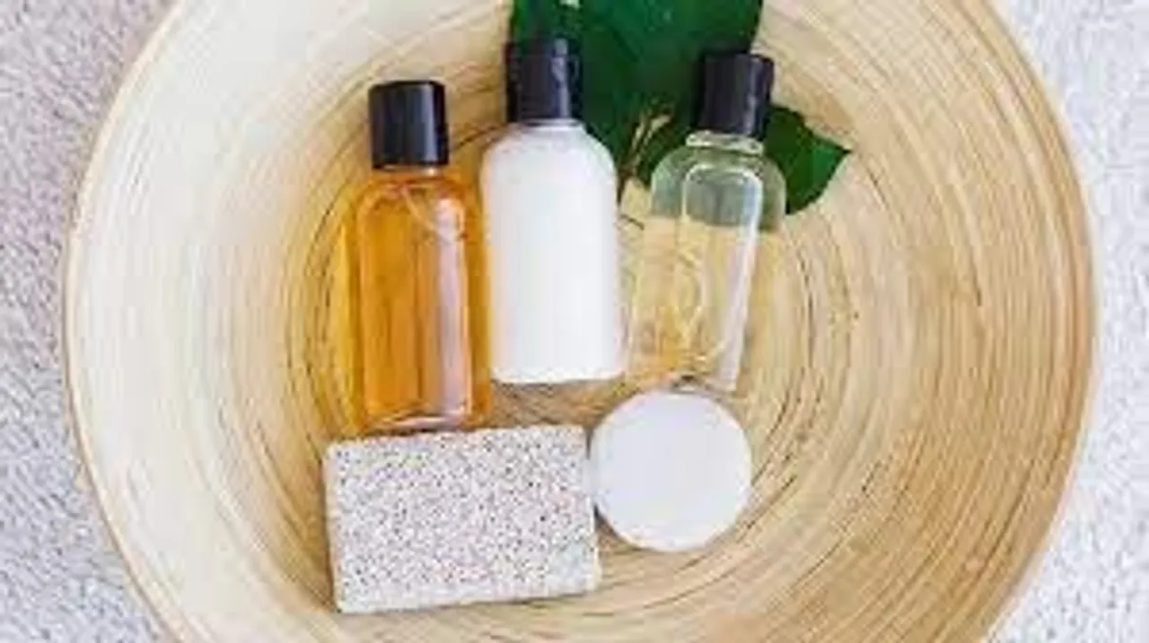 শাওয়ার জেল ও বডি ওয়াশের তফাৎ কী?