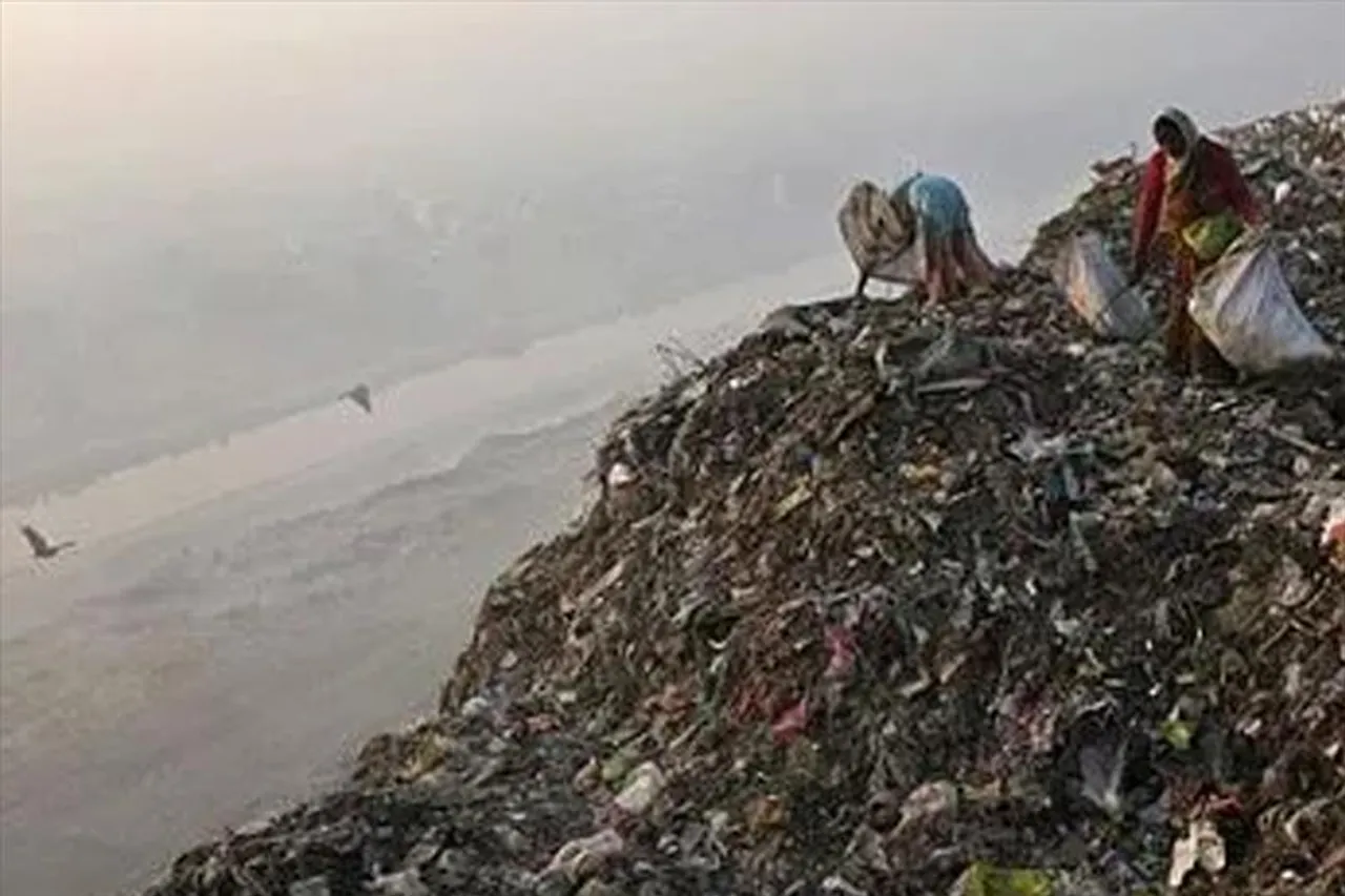 উচ্চতা কমতে চলেছে রাজধানীর আবর্জনার পাহাড়ের