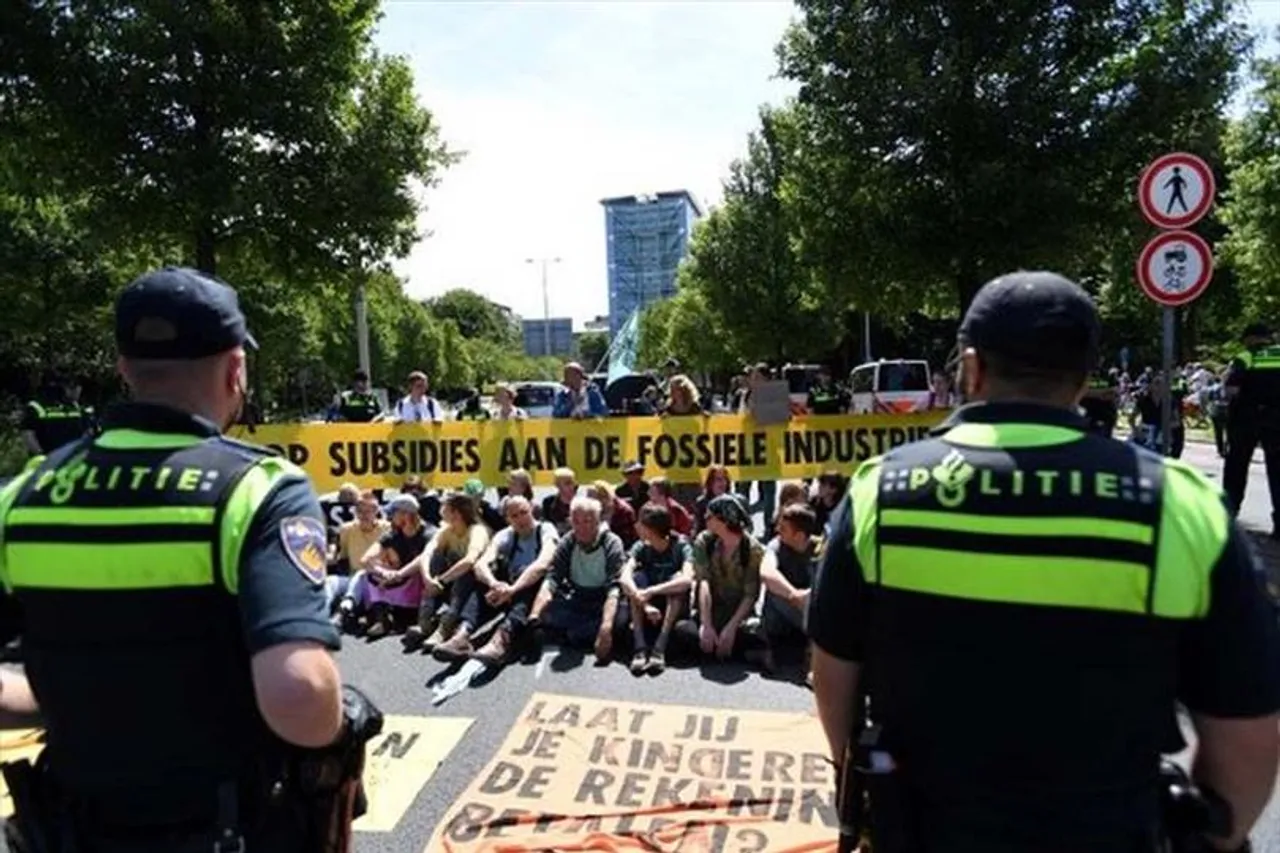 কৃষক বিক্ষোভ, এবার পুলিশের তরফে চলল গুলি