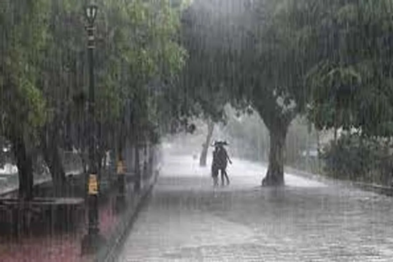 ৬ দিন আগেই প্রবেশ, ভারত জুড়ে প্রভাব বিস্তার