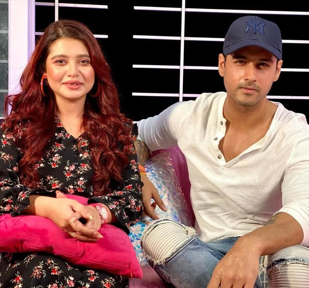 নয়া চমক টলিউডে, জুটিতে যশ-এনা