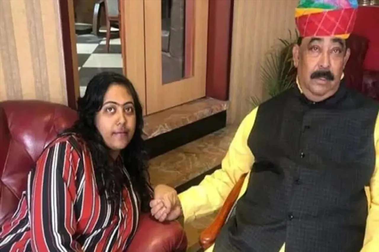 দিল্লিতে অনুব্রত-কন্যা