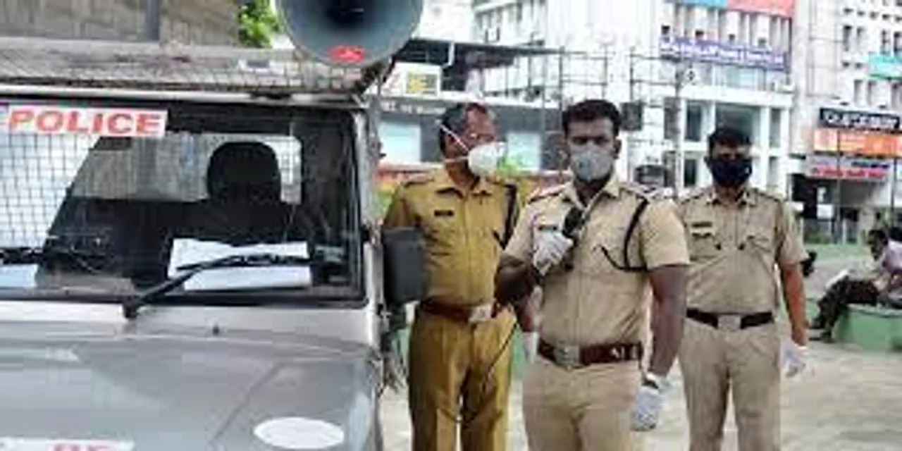 করোনা রুখতে  পুলিশের তরফে শুরু  মাইকে প্রচার