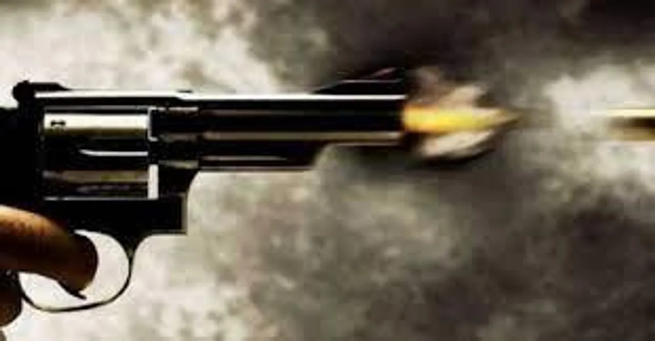 চাকদহে তৃণমূল কর্মীকে লক্ষ্য করে গুলি, আশঙ্কাজনক অবস্থায় ভর্তি হাসপাতালে