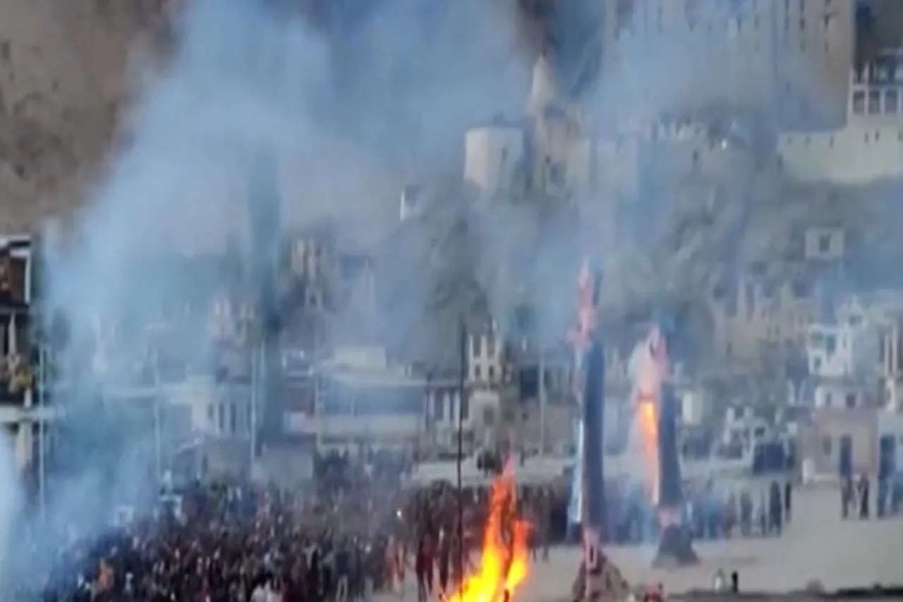 লাদাখে সম্পন্ন হল রাবণ দহন