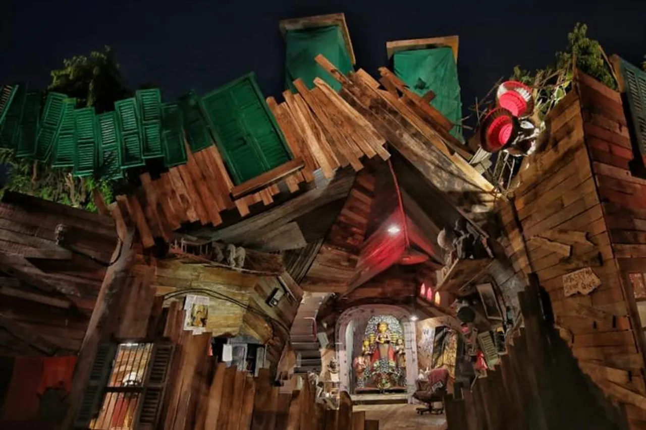 সামাজিকতায় বিশ্বাসী ' দমদম পার্ক সার্বজনীন '