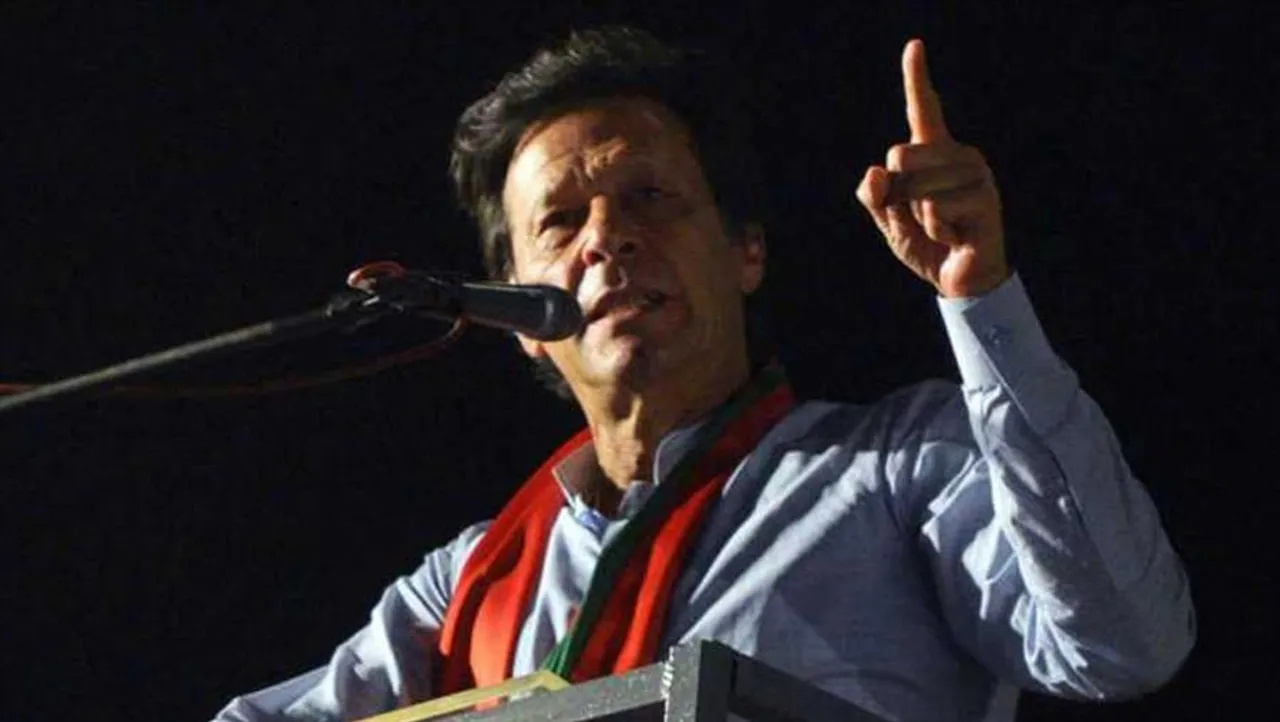 জ্বালানির দাম বৃদ্ধি নিয়ে শেহবাজ সরকারের সমালোচনা ইমরানের, আবারও করলেন ভারত বন্দনা