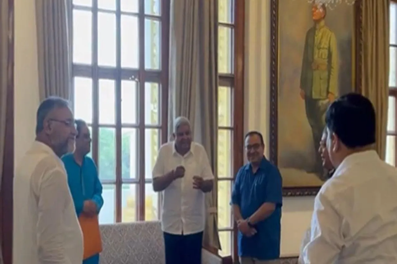 তৃণমূলের প্রতিনিধি দলকে কী বললেন রাজ্যপাল?