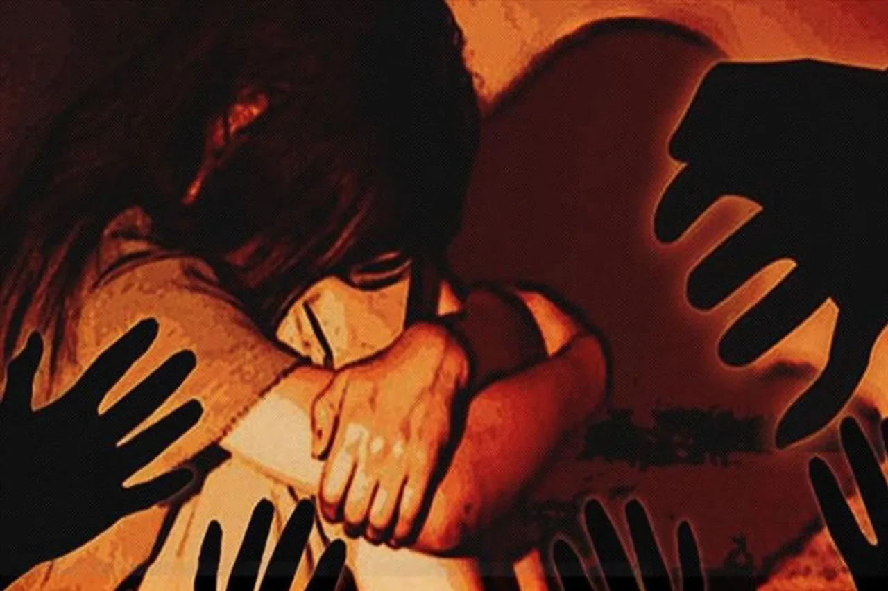 থানেতে গণধর্ষণের শিকার নাবালিকা