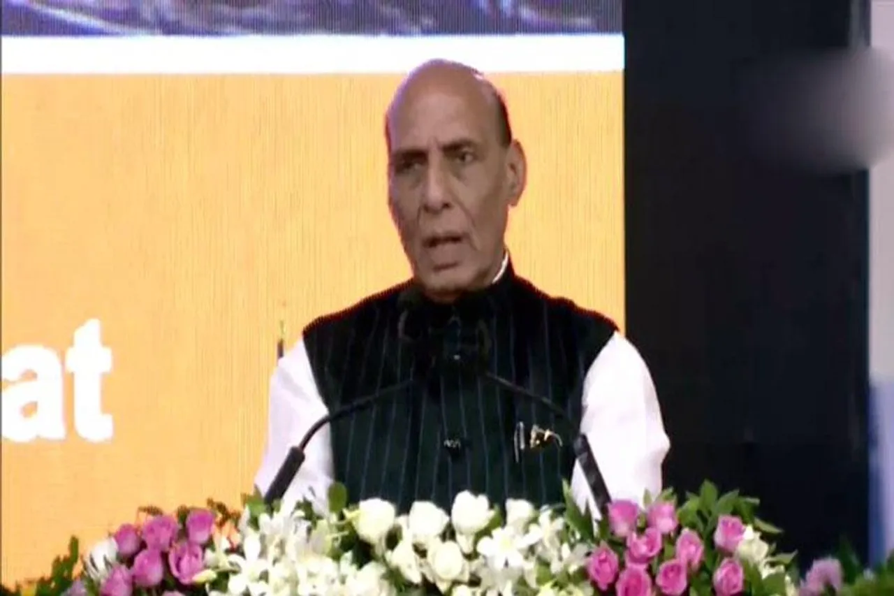 বিমান উৎপাদন কেন্দ্রের শিলান্যাস নিয়ে আশাবাদী কেন্দ্রীয় প্রতিরক্ষামন্ত্রী