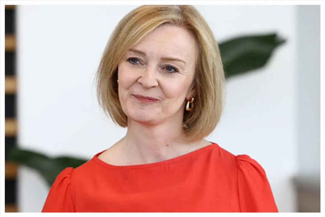 ব্রিটেন মুদ্রাস্ফীতি বিরোধী বাজেট পেশ করেছে