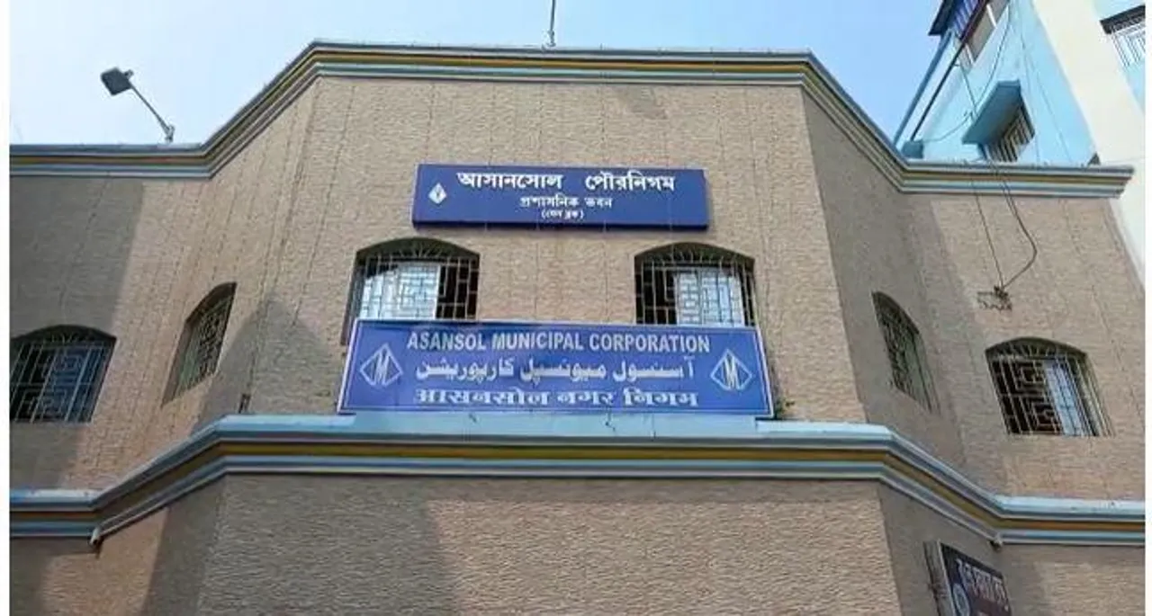 দিন যায় আর রাত যায় জলের দেখা নেই