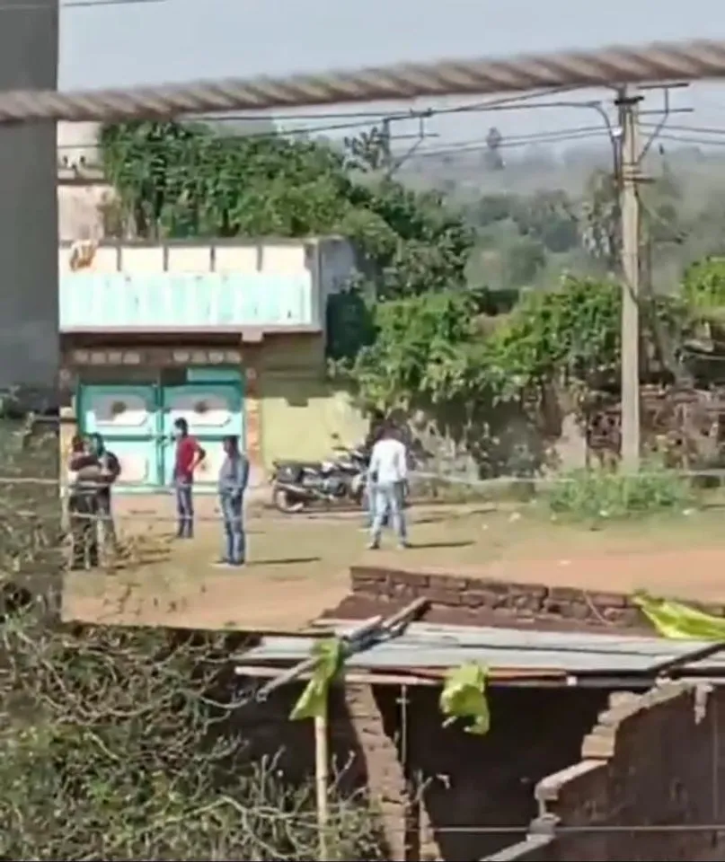 জামুড়িয়ায় তৃণমূলের বিরুদ্ধে গুলি চালানোর অভিযোগ