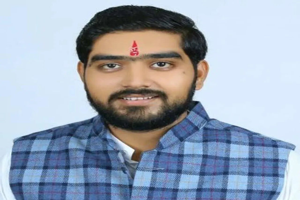 গ্রেফতার হলেন বিজেপির যুব নেতা