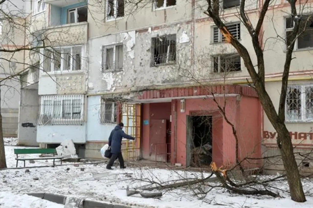 খারকিভ অঞ্চলে গোলাবর্ষণ ও ক্ষেপণাস্ত্র হামলার সতর্কতা