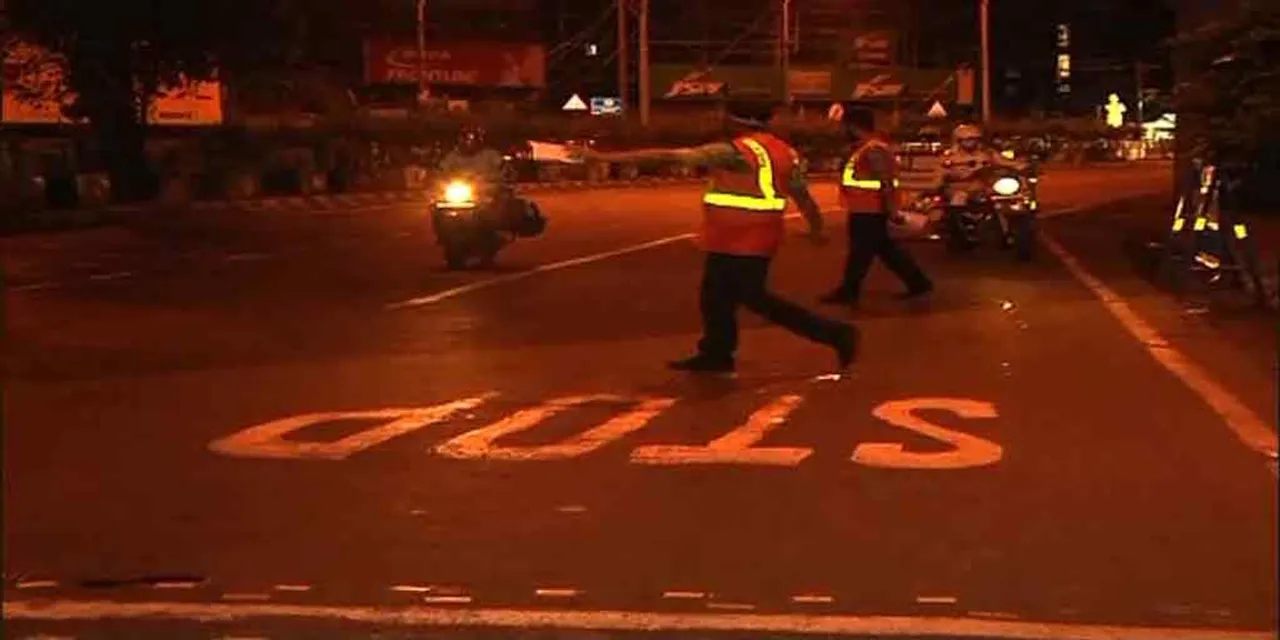 ওমিক্রন আতঙ্কে কর্ণাটকে জারি নাইট কার্ফু