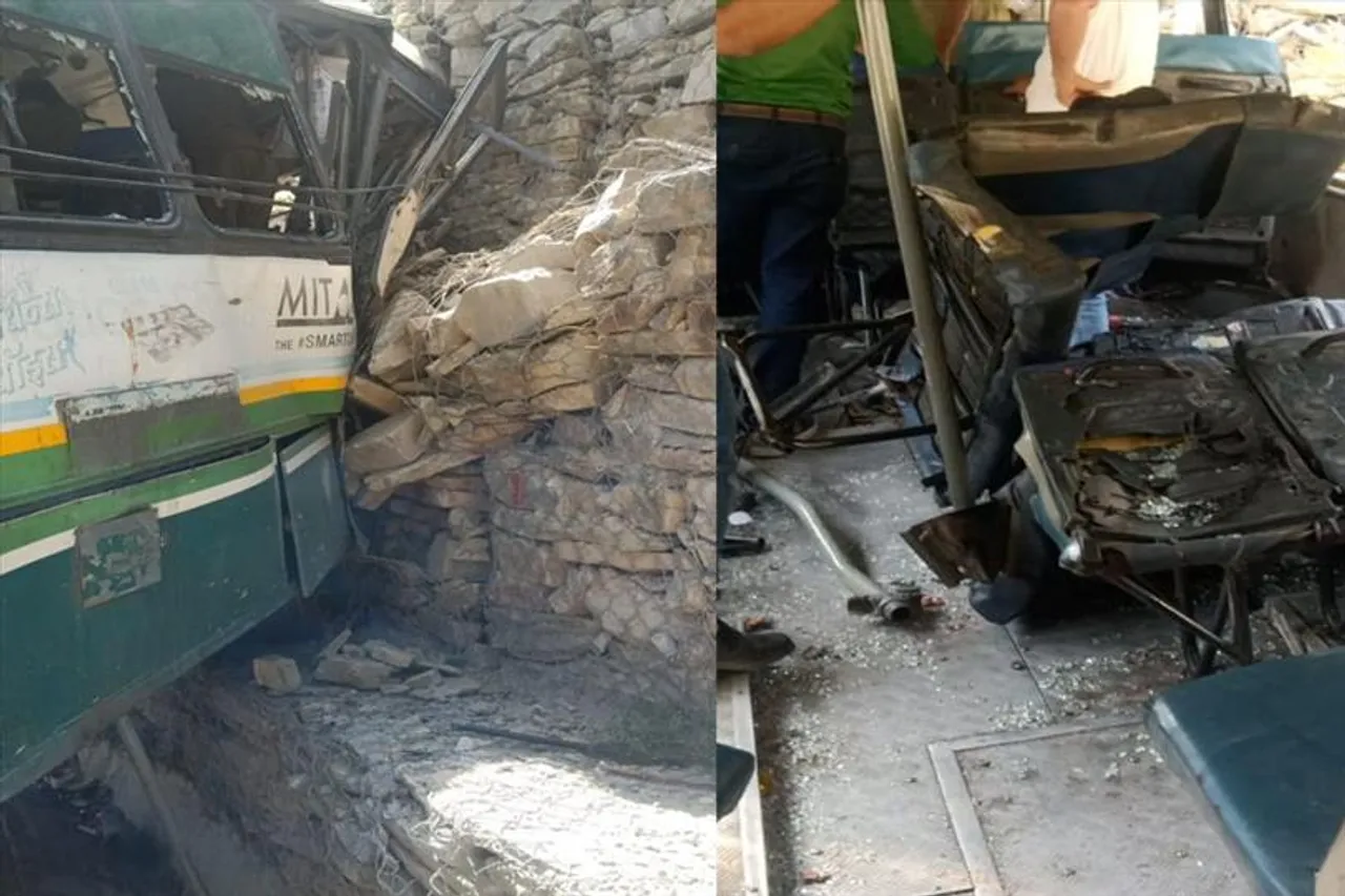 পাহাড়ে দুর্ঘটনায় মৃত ১, জখম ৩০ জনেরও বেশি