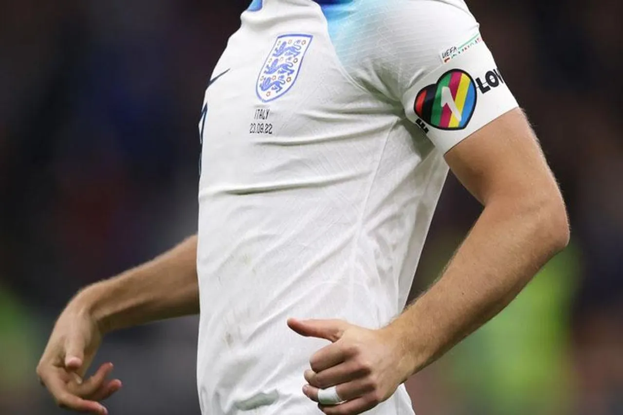 ফিফা থেকে নাম প্রত্যাহারের হুমকি ডেনমার্কের