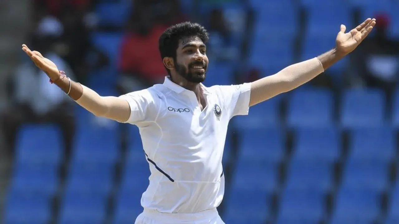 স্মৃতিতে ভাসলেন বুমরা