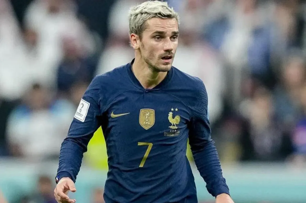 এন'গোলো কান্তের সাথে তুলনা অ্যান্টোইন গ্রিজম্যানের