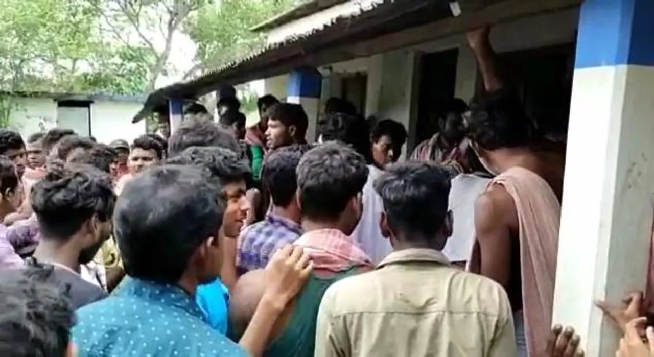 আত্মীয়ের বাড়িতে নিমন্ত্রণ খেতে গিয়ে মৃত্যু ব্যক্তির, চাঞ্চল্য চন্দ্রকোণায়