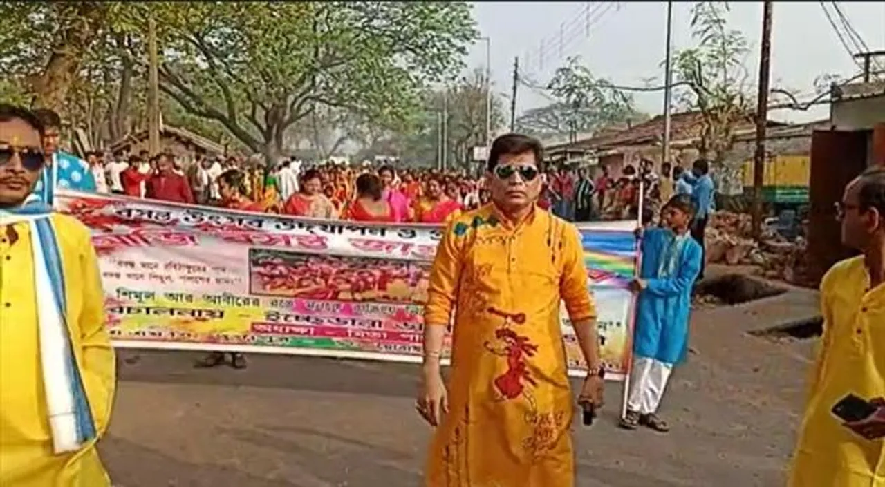 দোল উৎসবে আহ্বান যুদ্ধ নয় শান্তি চাই