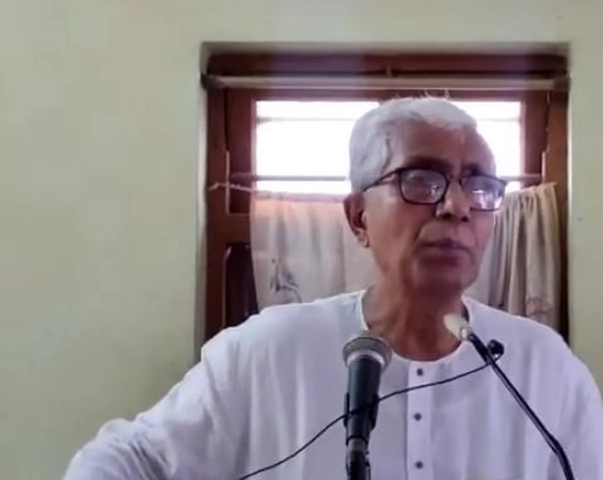 গো-ব্যাক শ্লোগানের মুখোমুখি মানিক সরকার