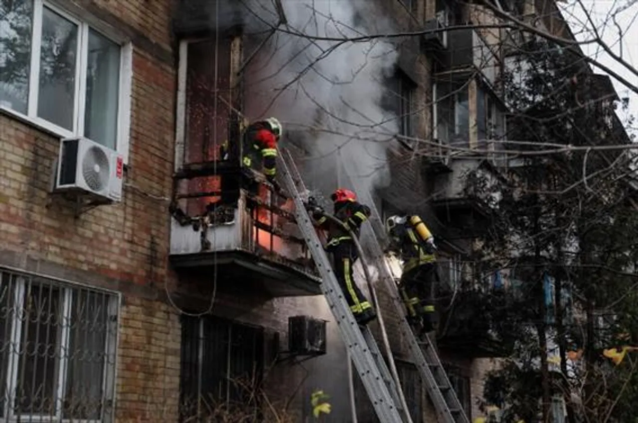ক্ষেপণাস্ত্র হামলা শান্তি আলোচনায় রাশিয়ার উত্তরঃ  ইউক্রেনের পররাষ্ট্রমন্ত্রী