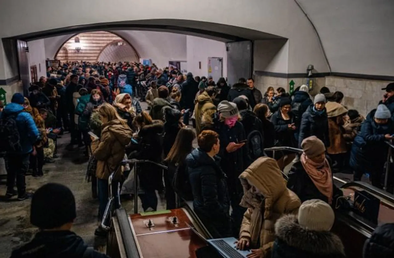 রাশিয়ার হামলার পর কিয়েভের এক-তৃতীয়াংশ মানুষ জল ও তাপের সুবিধা পাচ্ছেনঃ মেয়র