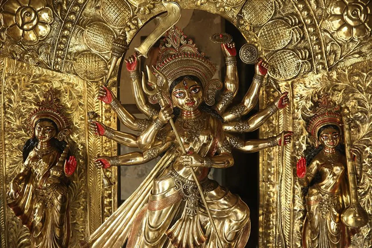 ৬২তম বর্ষে বসাক বাড়ির পুজো