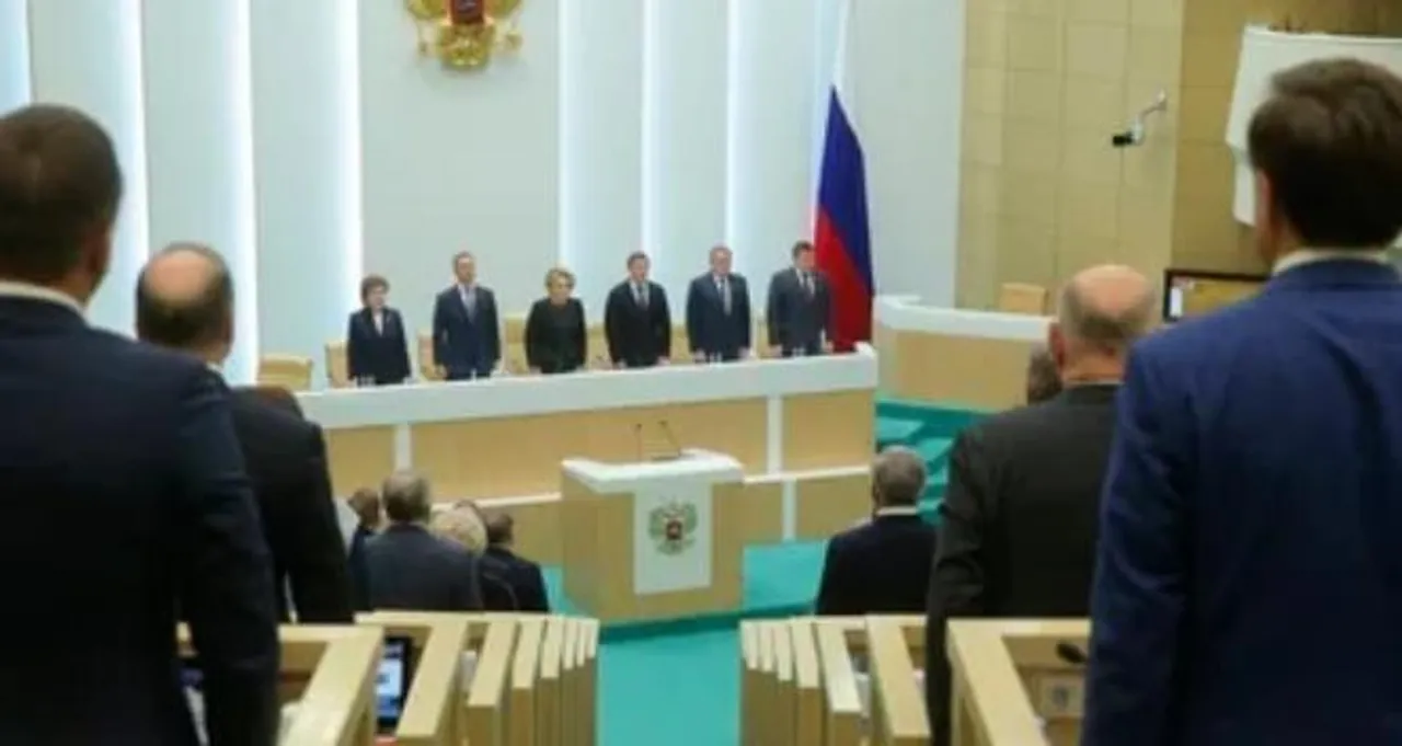 রাশিয়ার সংসদ 'এলজিবিটি প্রোপাগান্ডা' নিষিদ্ধ আইন পাস করেছে