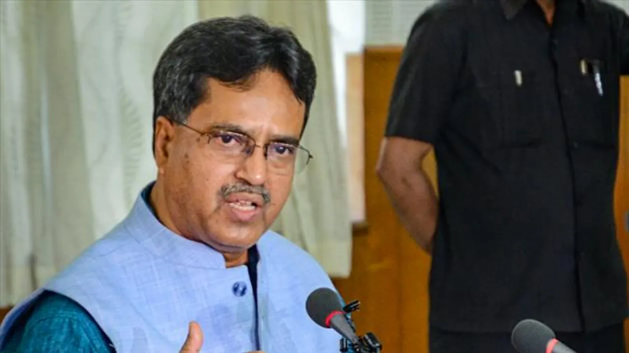 ভোট নিয়ে আশাবাদী মানিক সাহা