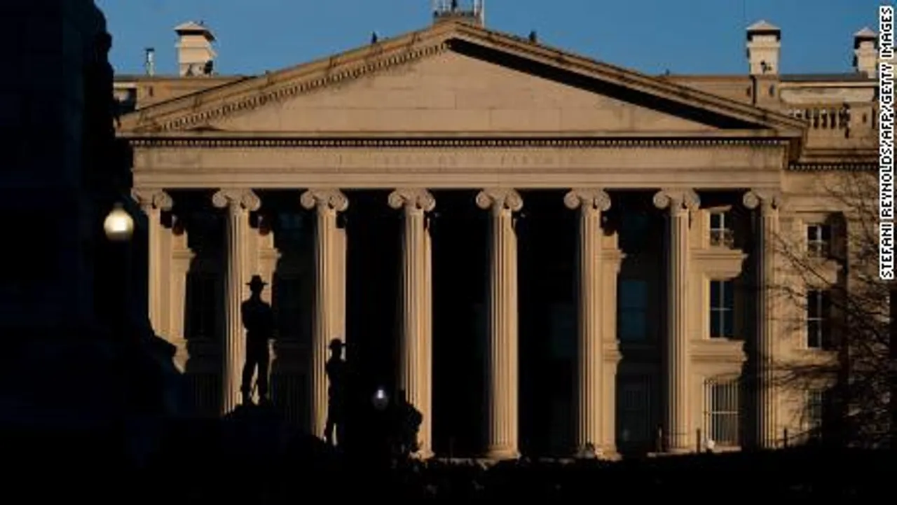 রাশিয়ার সম্ভাব্য সাইবার হামলা নিয়ে আলোচনার জন্য মার্কিন কর্মকর্তারা বড় ব্যাংকগুলোর সঙ্গে বৈঠক করবেন